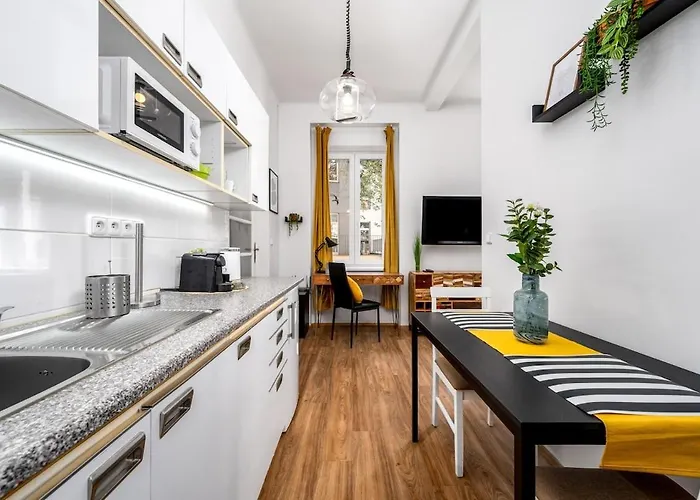 Botanica Apartamento Praga